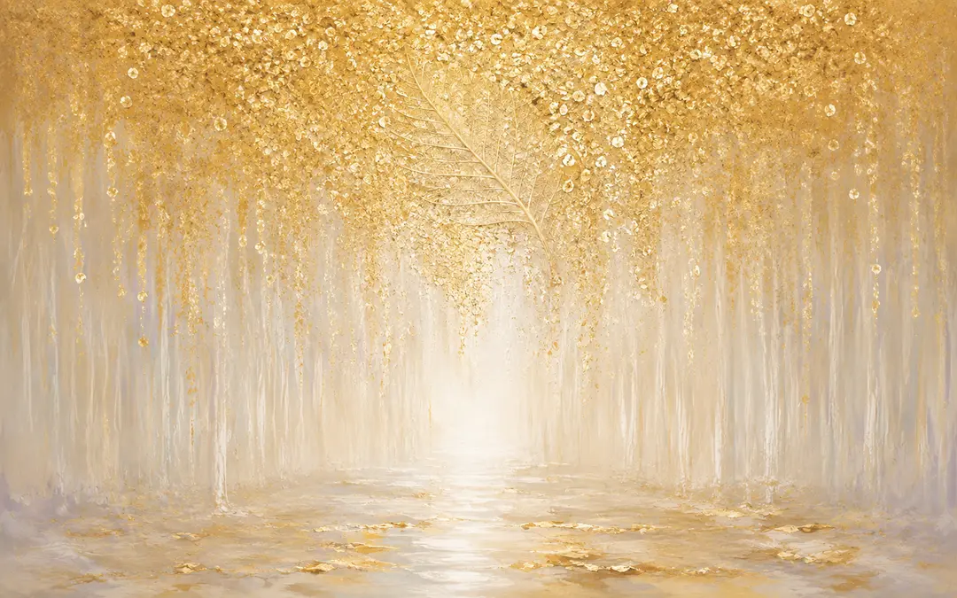 Goldener Lichterbaum mit fallenden goldenen Blaettern, Symbolbild fuer die Ausbildung Mediale Faehigkeiten